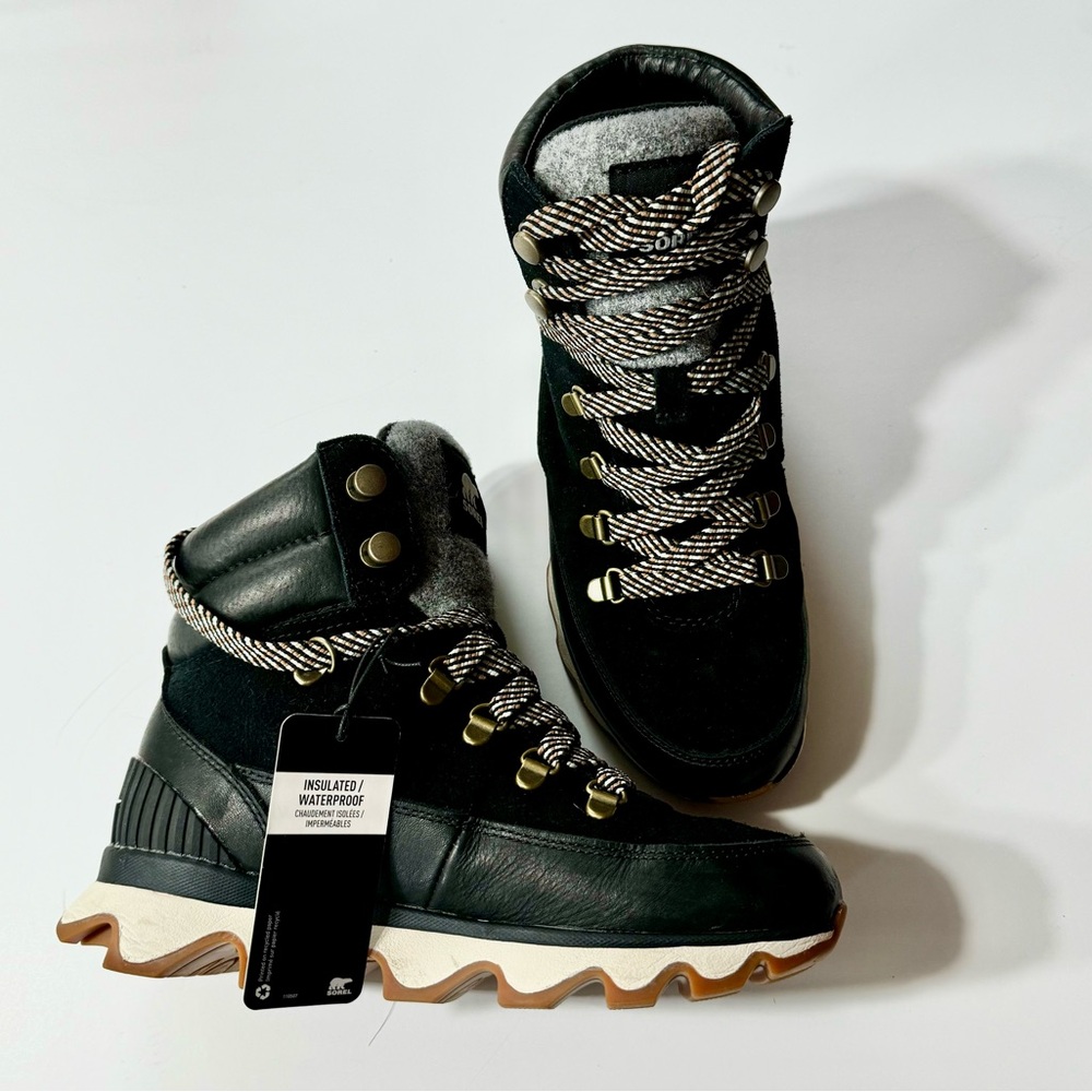 Sorel Kinetic Conquest Boots - Picture 4 of 4